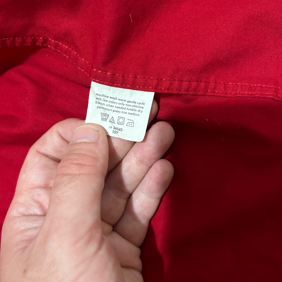 IZOD MEN'S SHIRT 15 1/2(32-33) RED REGULAR FIT WRINKLE FREE QUICK DRY TWILL - Picture 4 of 6